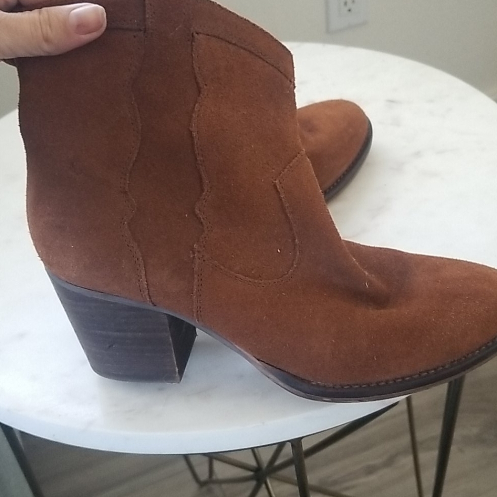 Steve Madden western booty